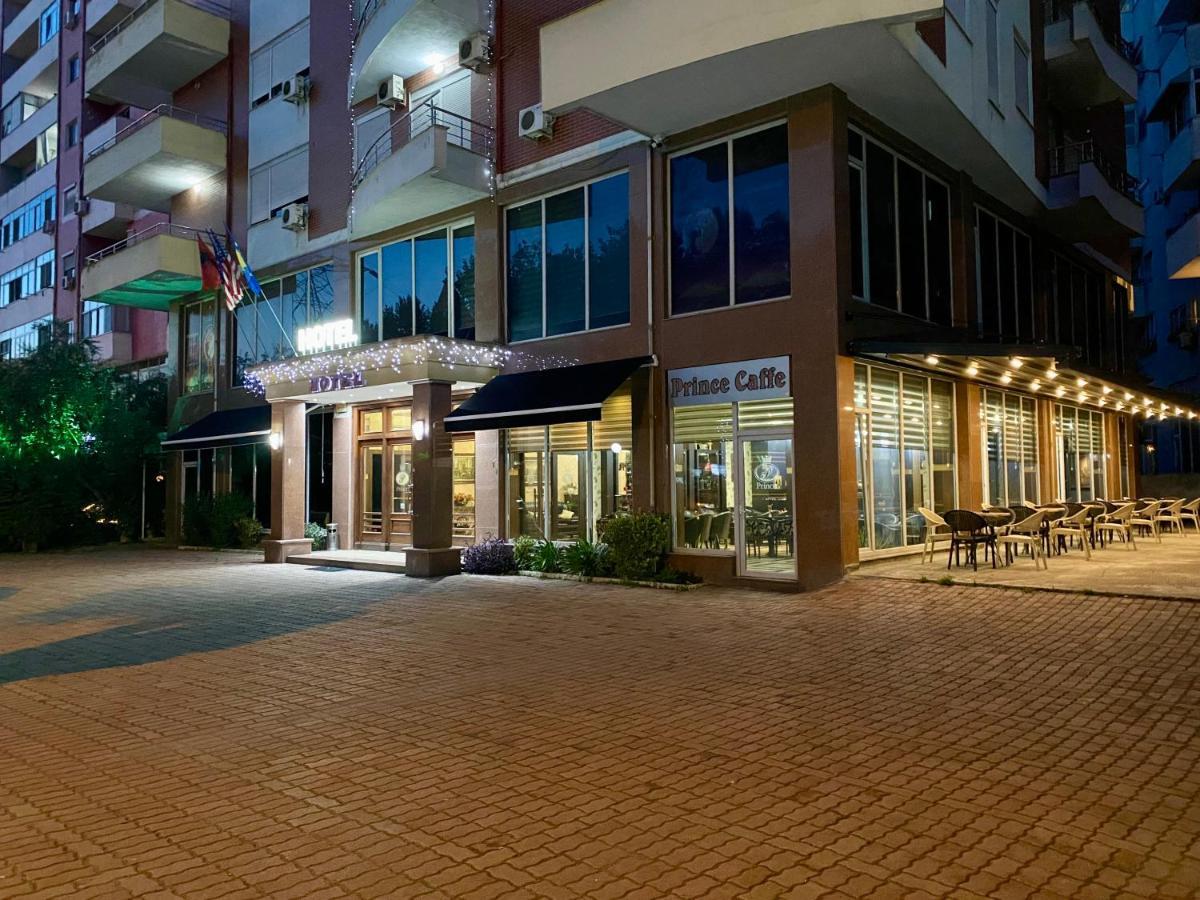 Prince Hotel Mezez Exterior foto